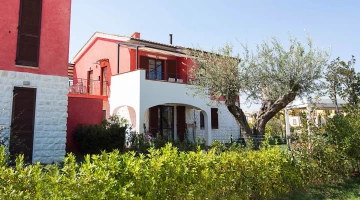 Villa avec balcon