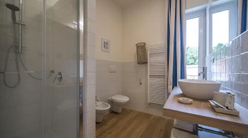 Bagno privato con box doccia