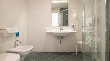 Modern bathrooms with shower