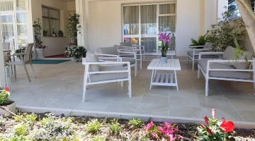 Véranda avec fauteuils