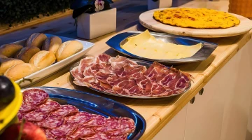 Savoury buffet