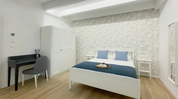 Chambre triple avec bureau