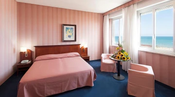 Doppelzimmer mit Meerblick