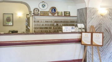 Bancone della reception