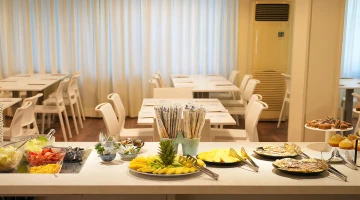 Continental breakfast buffet