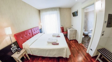 Chambre double avec salle de bain privée