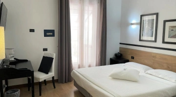 Doppelzimmer mit Balkon