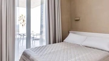 Superior double room with sea view