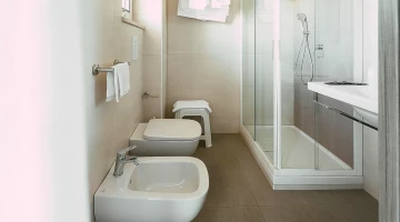 Bagno privato con box doccia