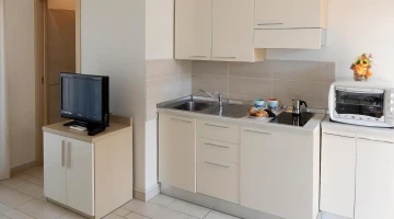 Kitchenette in the apartment