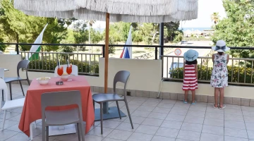 Terrazza arredata