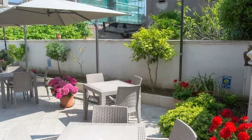 Furnished outdoor spaces