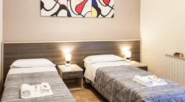 Doppelzimmer mit Einzelbetten