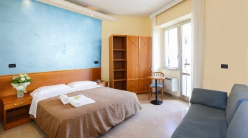 Double bedroom with private balcony