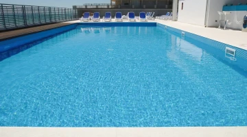 Piscina in terrazza