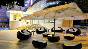 External sitting area