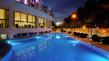 Swimming pool in the evening