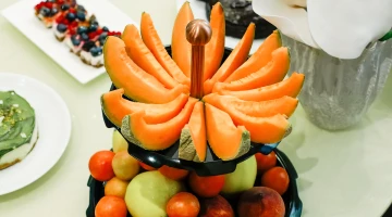 Buffet di frutta e dolci