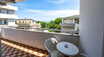 Balcone privato arredato