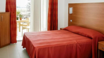 Doppelzimmer mit Balkon