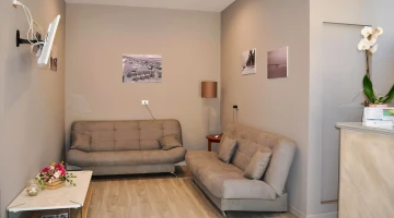 Empfangsbereich mit Sofas