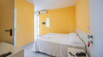 Chambre double avec téléphone