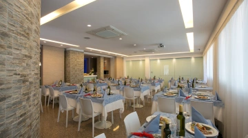 Restaurantraum-Einrichtung