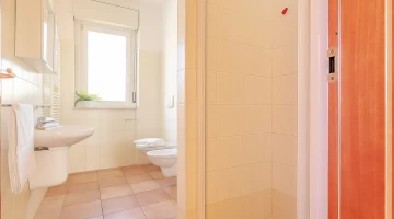 Services privés dans un appartement de trois pièces