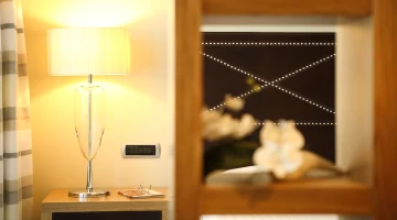 Furnishing details