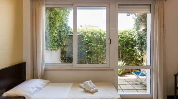 Doppelzimmer mit eigener Terrasse