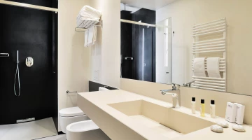 Private facilities with hairdryer