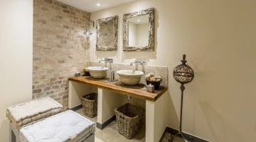 Chambre avec sanitaires privés