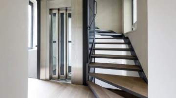 Ascenseur jusqu&#39;aux étages