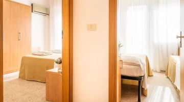 Verbindungszimmer