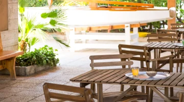 Furnished outdoor spaces