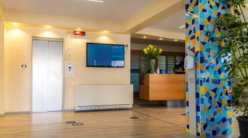 Fernseher in der Lobby