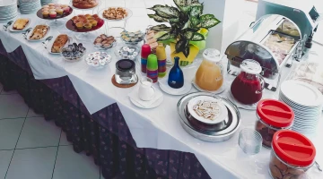 Buffet de petit déjeuner