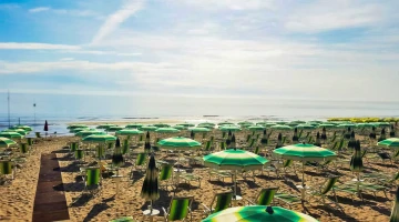 Plage privée équipée