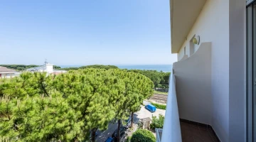 Private balcony with side sea view