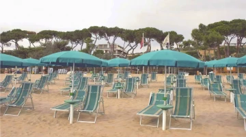Transat et parasol pour chaque chambre