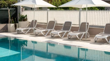 Chaise longue
