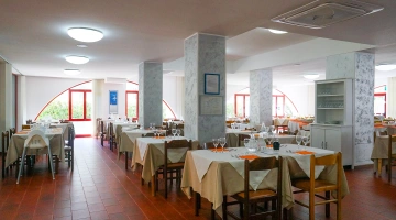 Restaurant hall