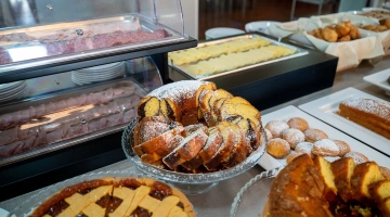 Breakfast buffet detail