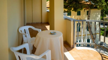 Private furnished balcony