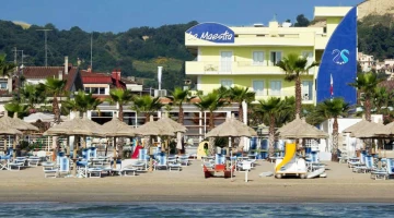 Hotel La Maestra