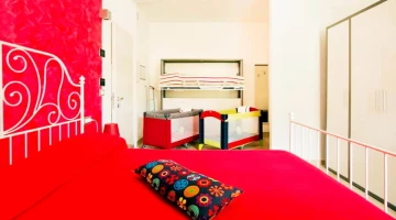 Familienzimmer mit Kinderbetten auf Anfrage