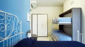 Familienzimmer mit Etagenbetten