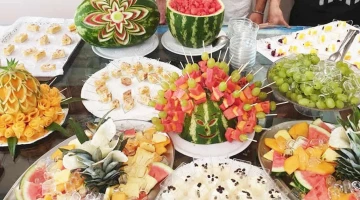 Obst- und Dessertbuffet