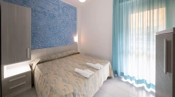 Chambre double avec balcon privé