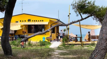 Point de restauration sur la plage